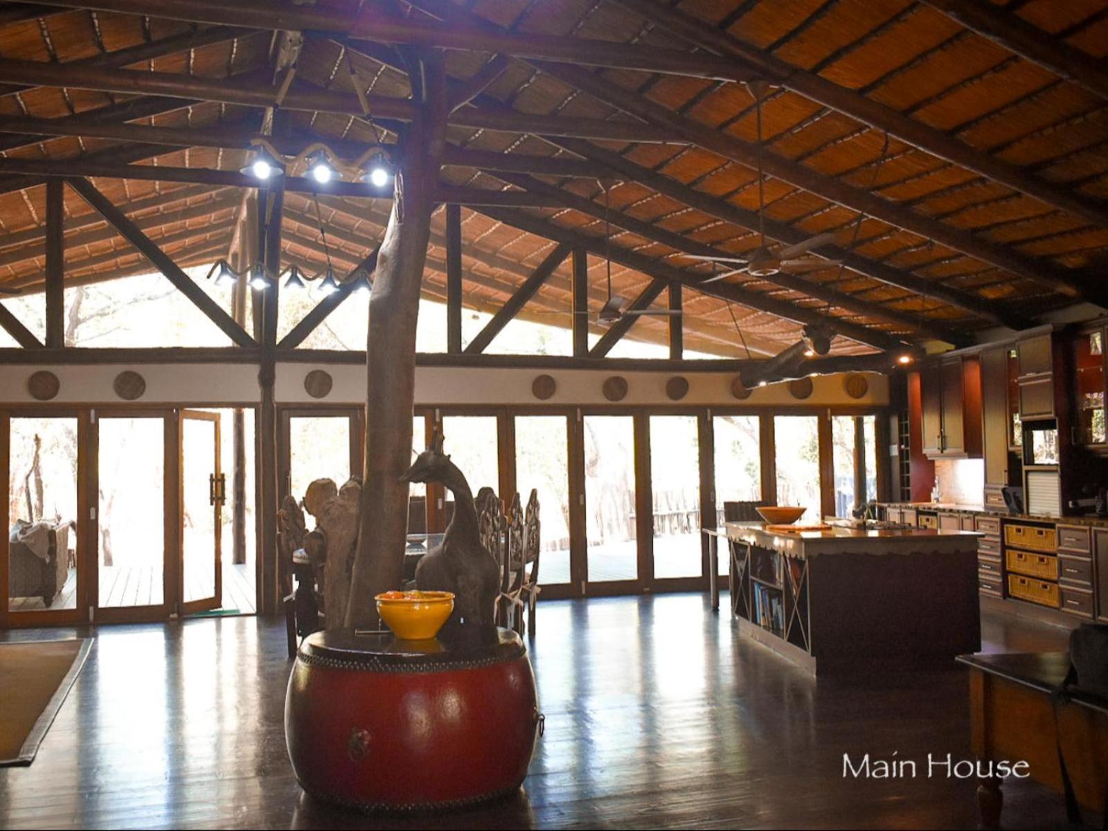 Ihlozi Bush Lodge Hluhluwe Bagian luar foto